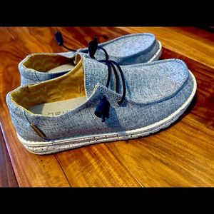 Hey dude chambray blue